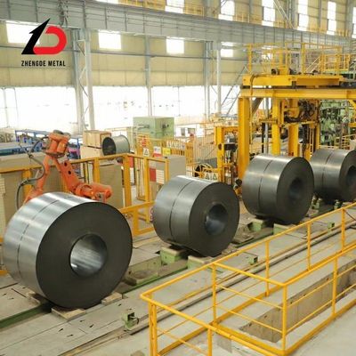 0.5t-25t rulo ağırlığı SAE 1006 1008 1010 S235jr/SGCC/CGCC/Ss400/A36/S355/Q215/Q235B/Q345b Delikli Karbon Çelik Bobin