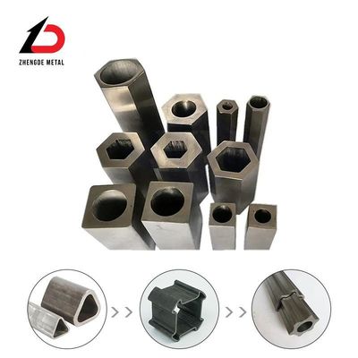 1020 Q355 Q195 Q235 Karbon Çelik Altıgen Pentagon Üçgen Dikişsiz Saldırılmış/Sıcak Dolaştırılmış/Pulize Edilmiş Özel Şekilli Çelik Boru
